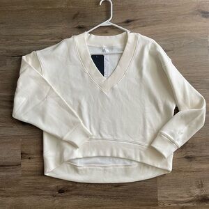 Fabletics V neck oversized sweatshirt sweater NWT size M